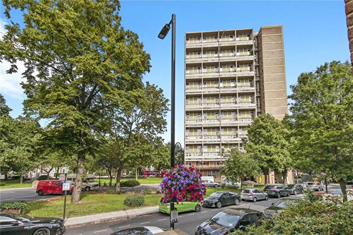 2 Bedroom Flat To Rent In Edinburgh House, Maida Vale, Maida Vale, W9