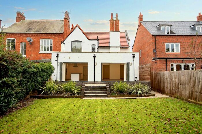 3 Bedroom Detached House To Rent In South Knighton Road, Leicester, LE2