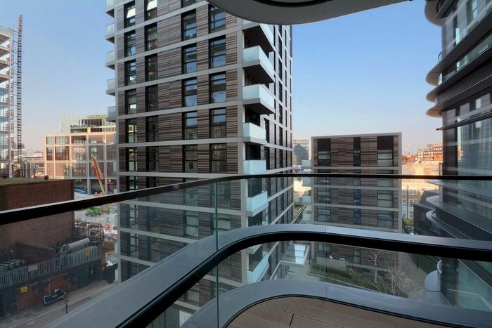 1 Bedroom Flat To Rent In Principal Tower, Principal Place, EC2A