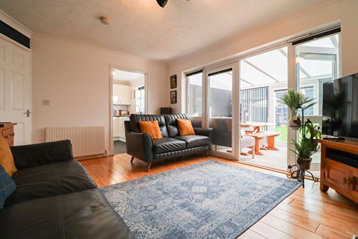 2 Bedroom Detached Bungalow For Sale In Foxglove Walk, Wiggenhall St Germans, King's Lynn, PE34