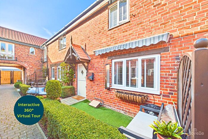 2 Bedroom Terraced House For Sale In Pasture Road, Barton-upon-Humber, North Lincolnshire, DN18