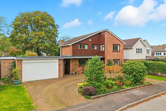 4 Bedroom Detached House For Sale In The Quorn, Ingatestone, CM4