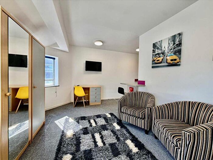 Studio To Rent In Emmanuel House, PL1