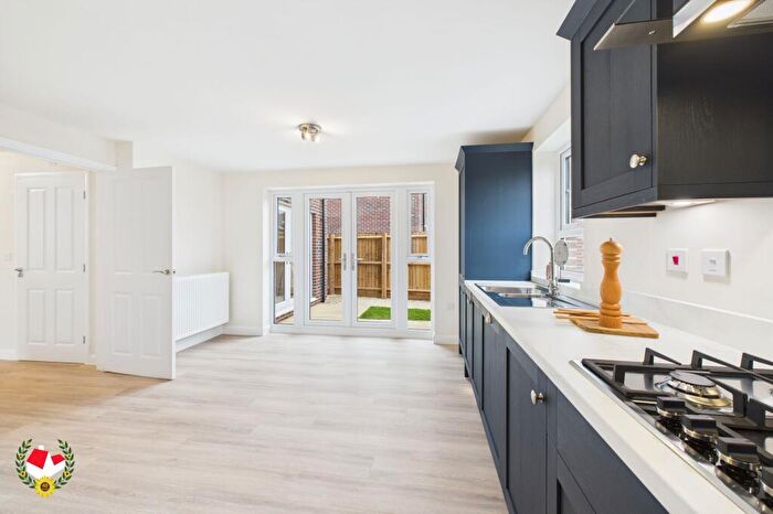 4 Bedroom Detached House For Sale In Ashchurch, Tewkesbury, GL20 - Photo 6