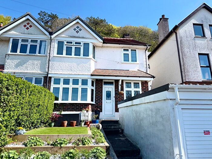 3 Bedroom End Of Terrace House For Sale In Brynglas Road, Aberystwyth, SY23