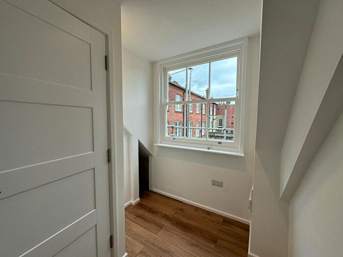 1 Bedroom Flat To Rent In Fisher Street, Lewes, BN7
