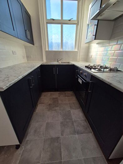1 Bedroom Flat To Rent In Roxborough Park, Harrow-On-The-Hill, Harrow, HA1