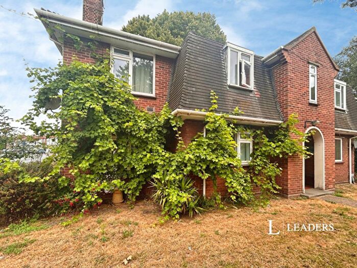 1 Bedroom Flat For Sale In Heigham Street, Norwich, Norfolk, NR2