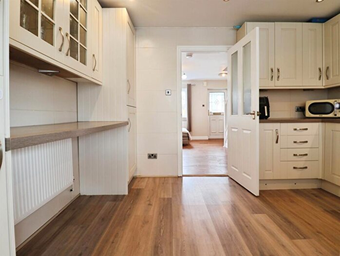 2 Bedroom Semi-Detached House For Sale In Bramble Avenue, Barry, CF62