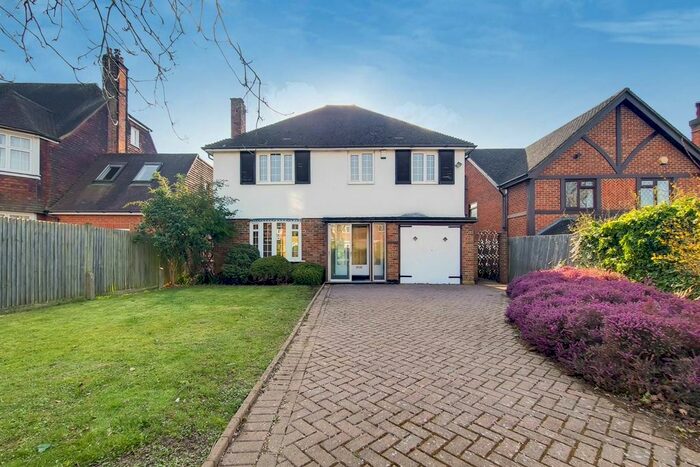4 Bedroom Detached House To Rent In Stanley Avenue, Beckenham, BR3