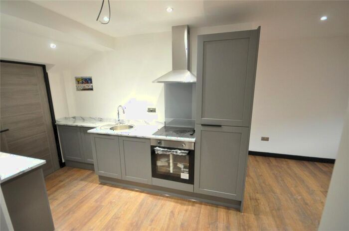 1 Bedroom Apartment To Rent In Regent Street, Swindon, Wiltshire, SN1