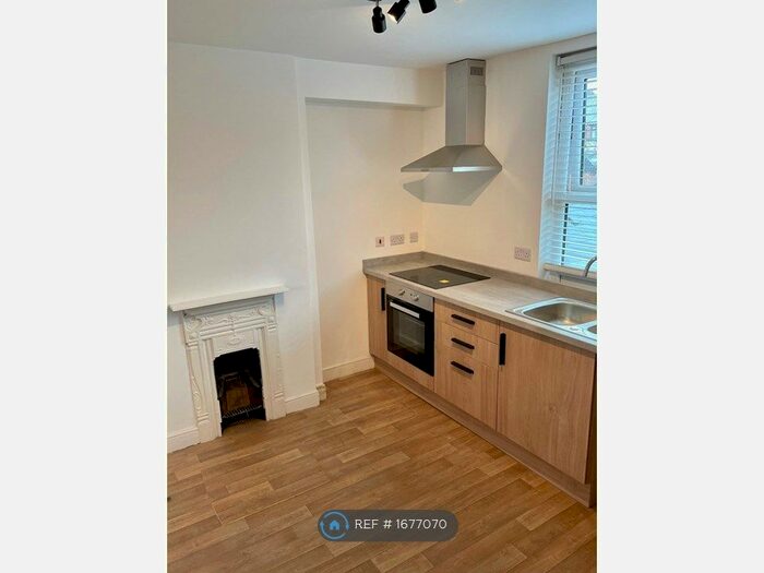 1 Bedroom Flat To Rent In Other Rd, Redditch, B98