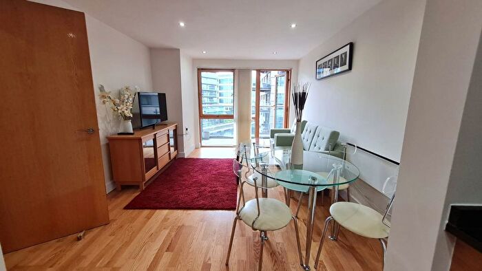 2 Bedroom Flat To Rent In Mcclintock House, Leeds Dock, Leeds Lp, LS10