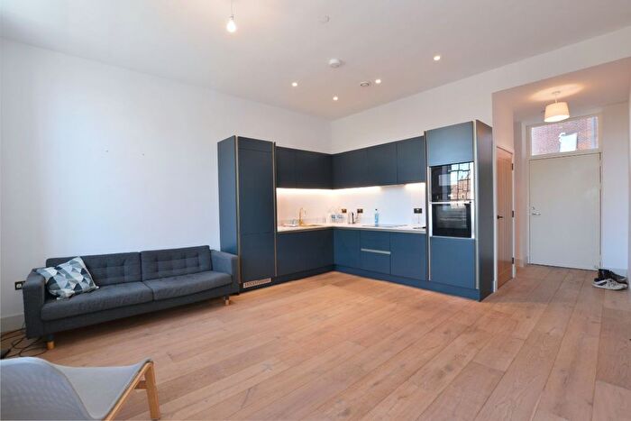 1 Bedroom Flat To Rent In Apartment, The Old Fire Station, Copenhagen Street, Worcester, WR1