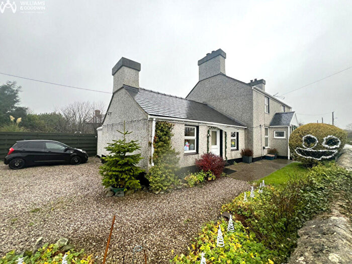 4 Bedroom Detached House For Sale In , Penmynydd, Anglesey, LL61