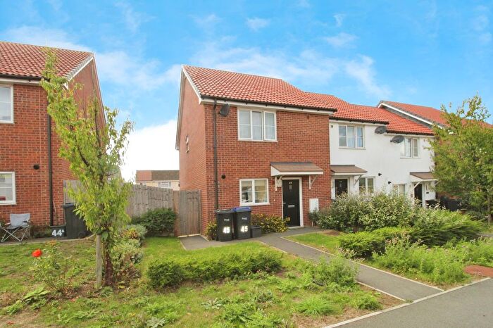 3 Bedroom End Of Terrace House For Sale In Cherry Tree Road, Cricklade, SN6