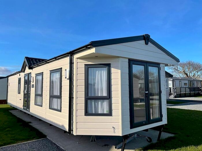 2 Bedroom Mobile/park Home For Sale In Plot, Bridlington Holiday Park, Carnaby, Bridlington, YO15