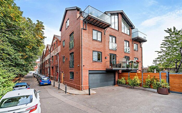 4 Bedroom End Of Terrace House For Sale In Royal Stuart Lane, Cardiff, CF10
