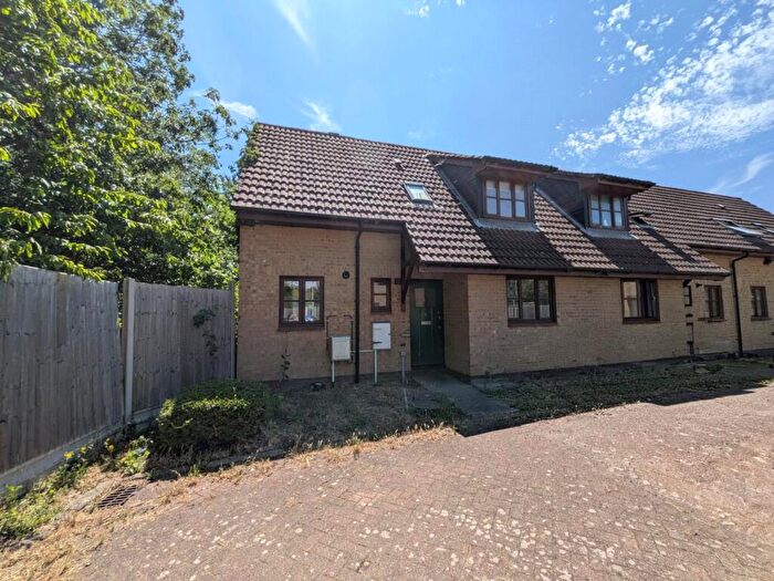 3 Bedroom End Of Terrace House To Rent In St. Michaels Gate, Peterborough, Cambridgeshire, PE1