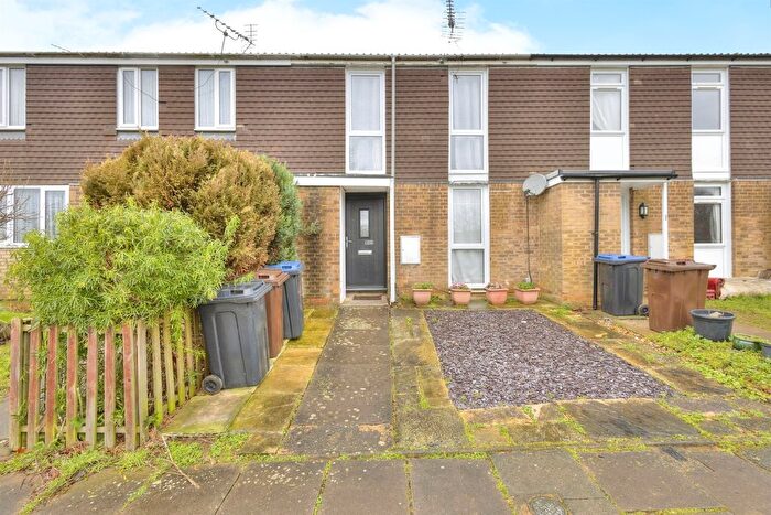 3 Bedroom Terraced House For Sale In Tonmead Road, Northampton, NN3