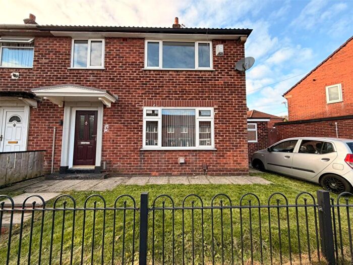 3 Bedroom Semi Detached House For Sale In Craven Place, Bolton, Greater Manchester, BL1