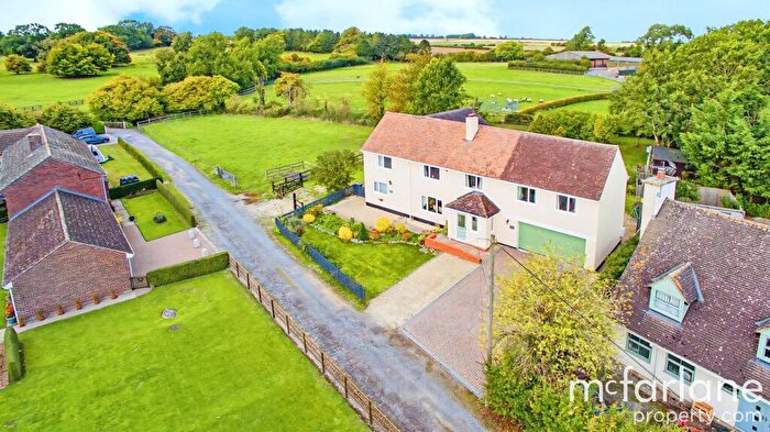 6 Bedroom Detached House For Sale In Uffcott, Swindon, SN4
