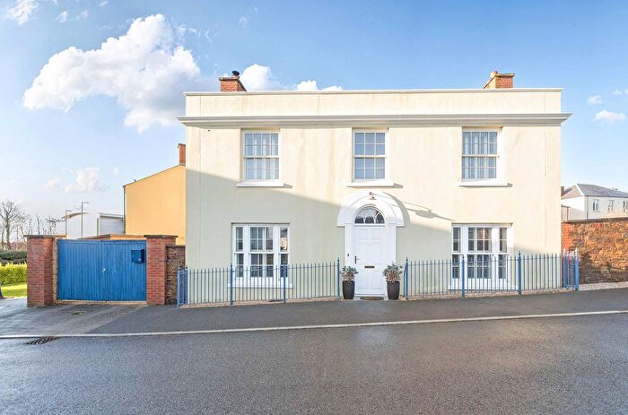 3 Bedroom Detached House For Sale In Truro, Cornwall, TR1