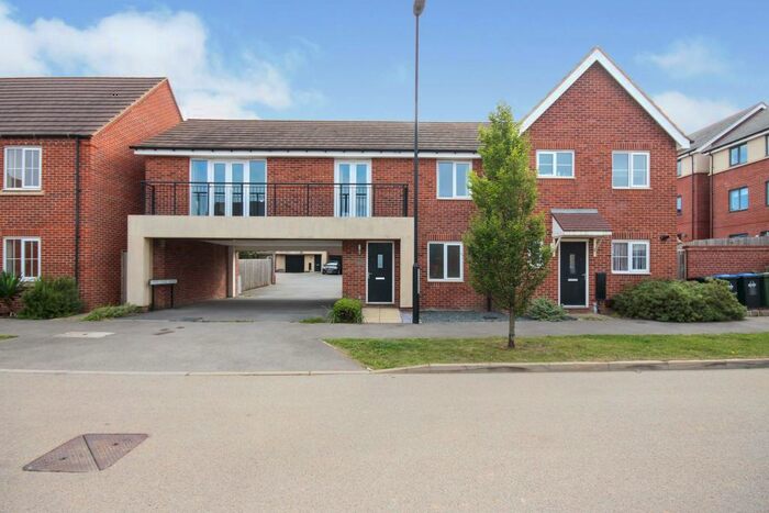 2 Bedroom Apartment To Rent In Lower Lodge Avenue, Rugby, CV21