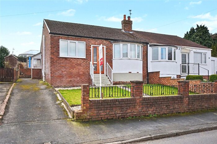 2 Bedroom Bungalow For Sale In Kingsway, Garforth, Leeds, West Yorkshire, LS25