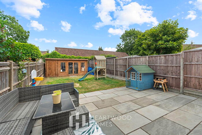 3 Bedroom Terraced House For Sale In Peters Avenue, London Colney, St. Albans, AL2