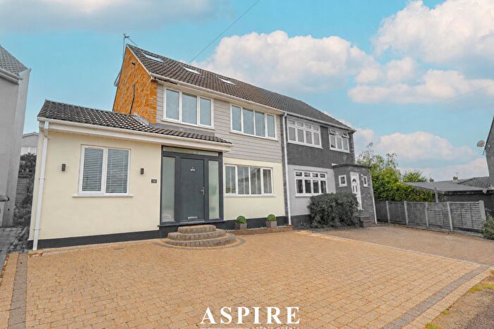 4 Bedroom Semi-Detached House For Sale In Down Hall Close, Rayleigh, SS6