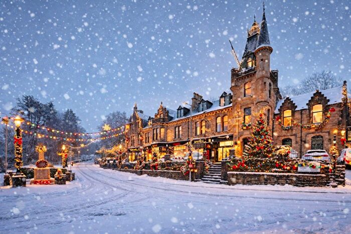 2 Bedroom Flat For Sale In Flat, Castle Terrace, Bridge Of Weir, PA11