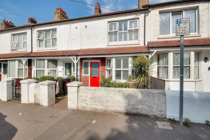3 Bedroom Terraced House For Sale In Ham Road, Worthing, BN11
