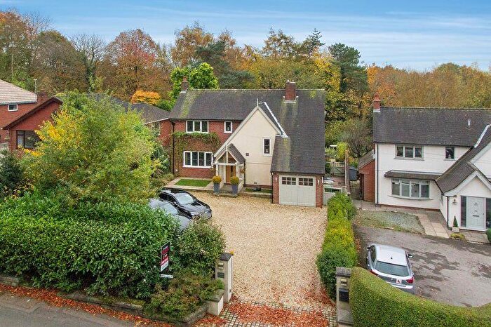 4 Bedroom Detached House For Sale In Park Lane, Congleton, CW12
