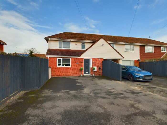 3 Bedroom Property For Sale In Higher Road, Chedzoy, Bridgwater, TA7