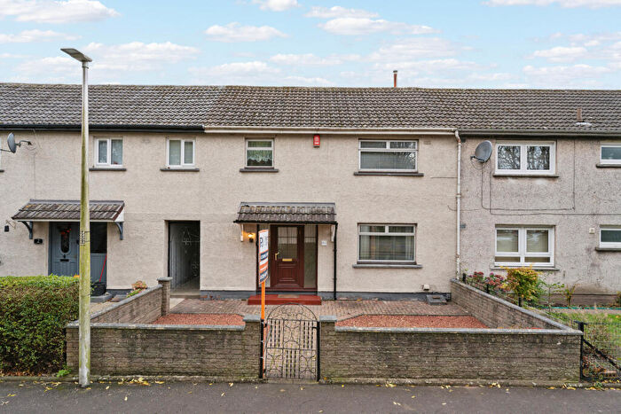 2 Bedroom Terraced House For Sale In Strowan Square, Grangemouth, FK3