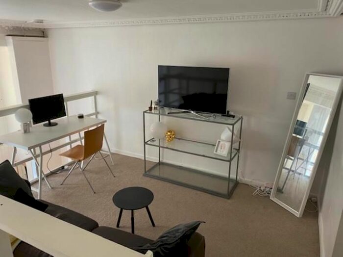 1 Bedroom Flat To Rent In Grindlay Street, City Centre, Edinburgh, EH3