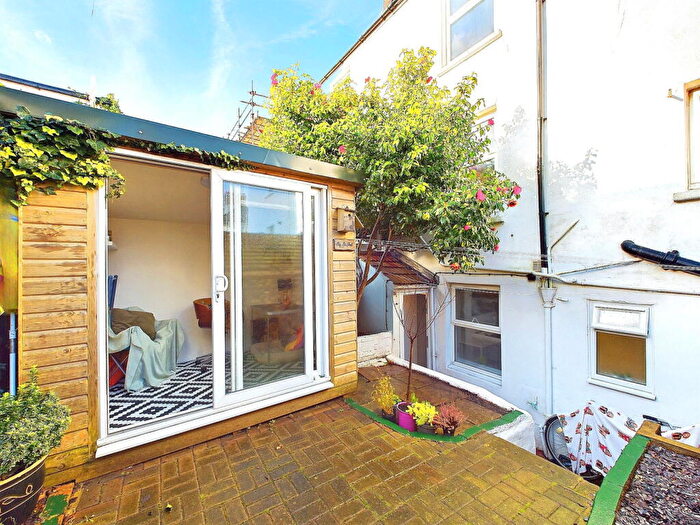 Studio For Sale In Clarendon Road, Hove, BN3