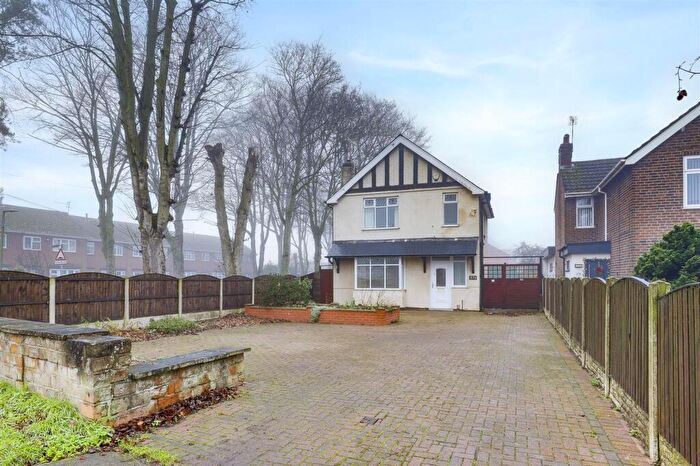 3 Bedroom Detached House For Sale In Watnall Road, Hucknall, NG15
