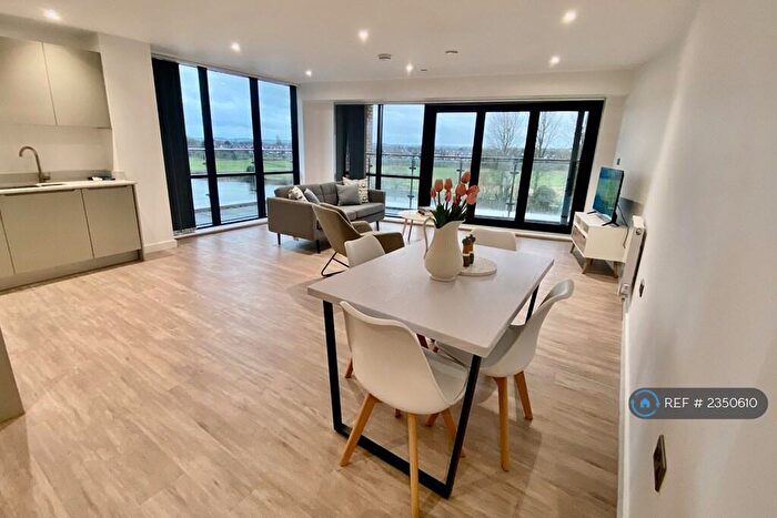 2 Bedroom Flat To Rent In Yacht Club Place, Nottingham, NG2