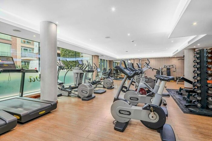 1 Bedroom Flat To Rent In Doulton House, Chelsea Creek, Fulham, SW6