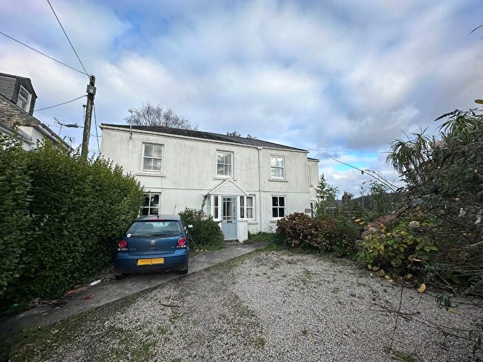 4 Bedroom Town House To Rent In Chapel Lane, Penryn, TR10