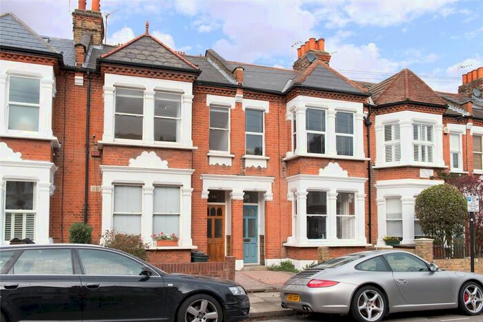 2 Bedroom Flat To Rent In Wilton Avenue, Chiswick, W4