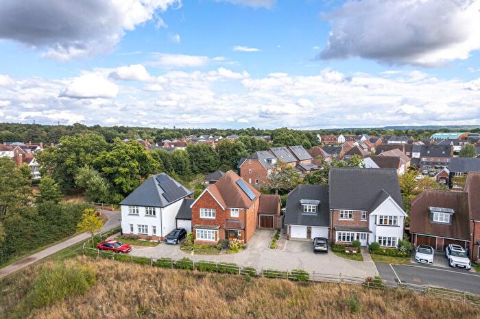 4 Bedroom Detached House For Sale In Emerald Avenue, Fleet, GU51