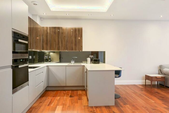 2 Bedroom Apartment To Rent In Muswell Hill London, N10