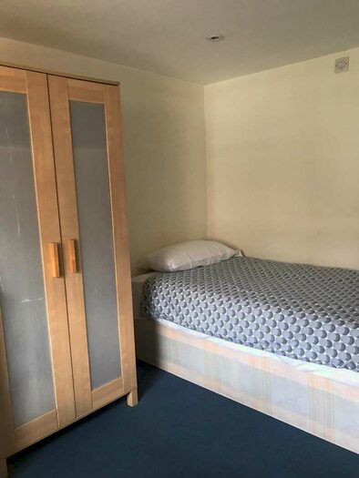 Flat To Rent In Courtfield Gardens, Earls Court, London SW5