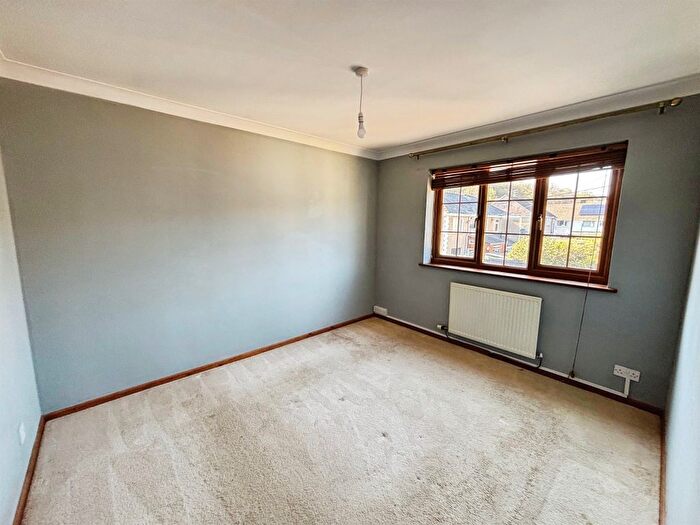 3 Bedroom Detached House For Sale In Lewis Avenue, Bridgend, CF31