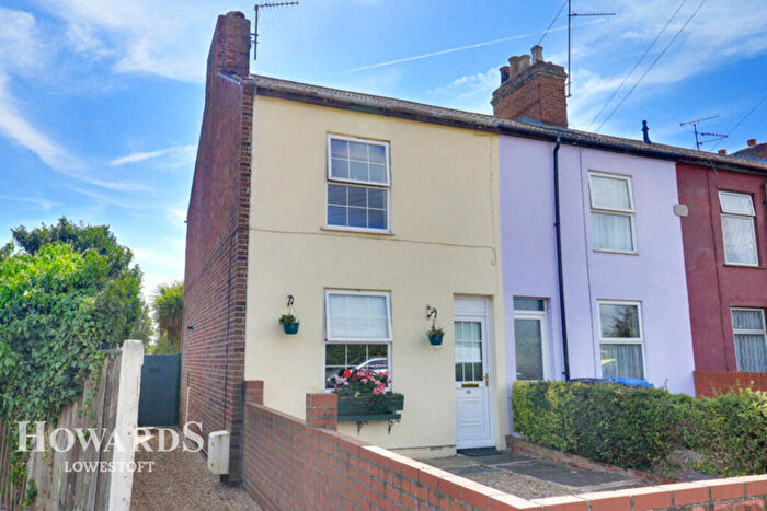 3 Bedroom End Of Terrace House For Sale In Fir Lane, Lowestoft, NR32