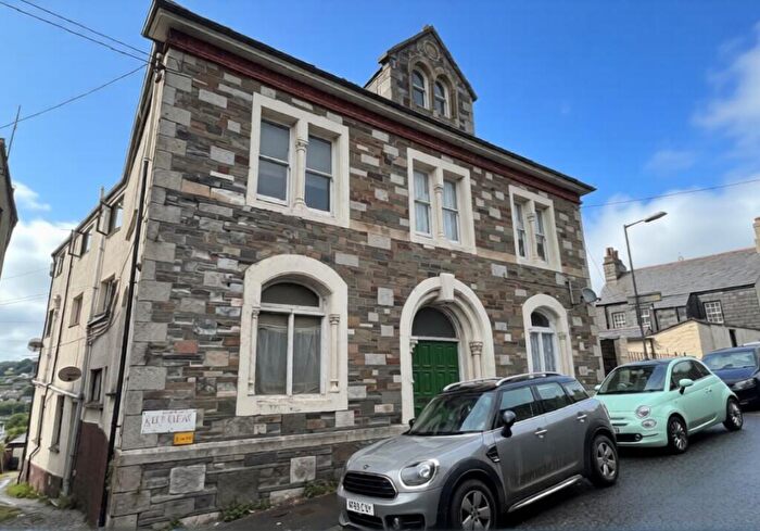 2 Bedroom End Of Terrace House For Sale In Flat Brotherhood Hall, Wooda Road, Launceston, Cornwall, PL15