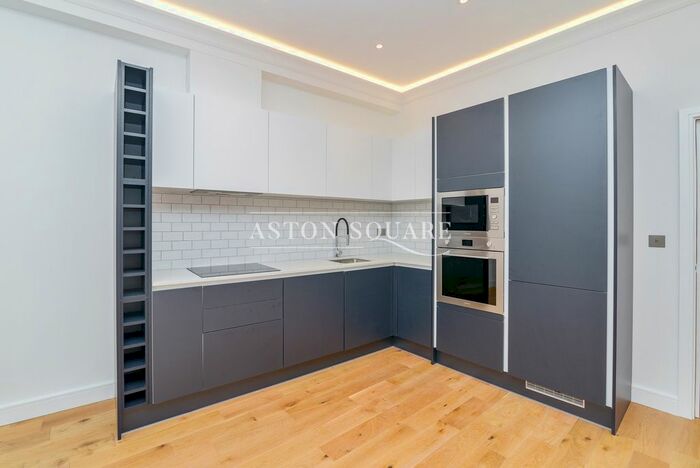 2 Bedroom Flat To Rent In Uxbridge Road, London, W13